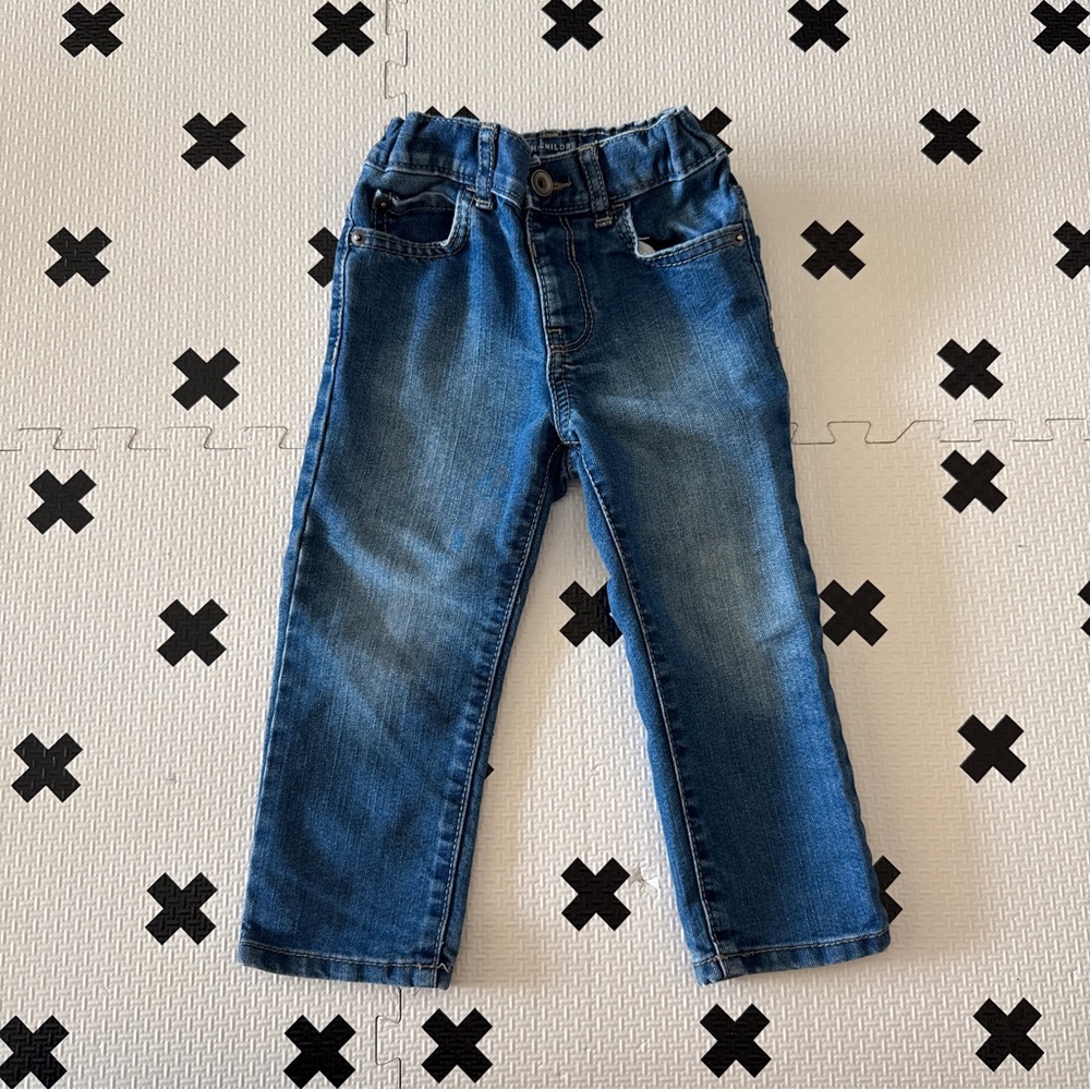 The children’s place medium wash skinny Jeans size 2T